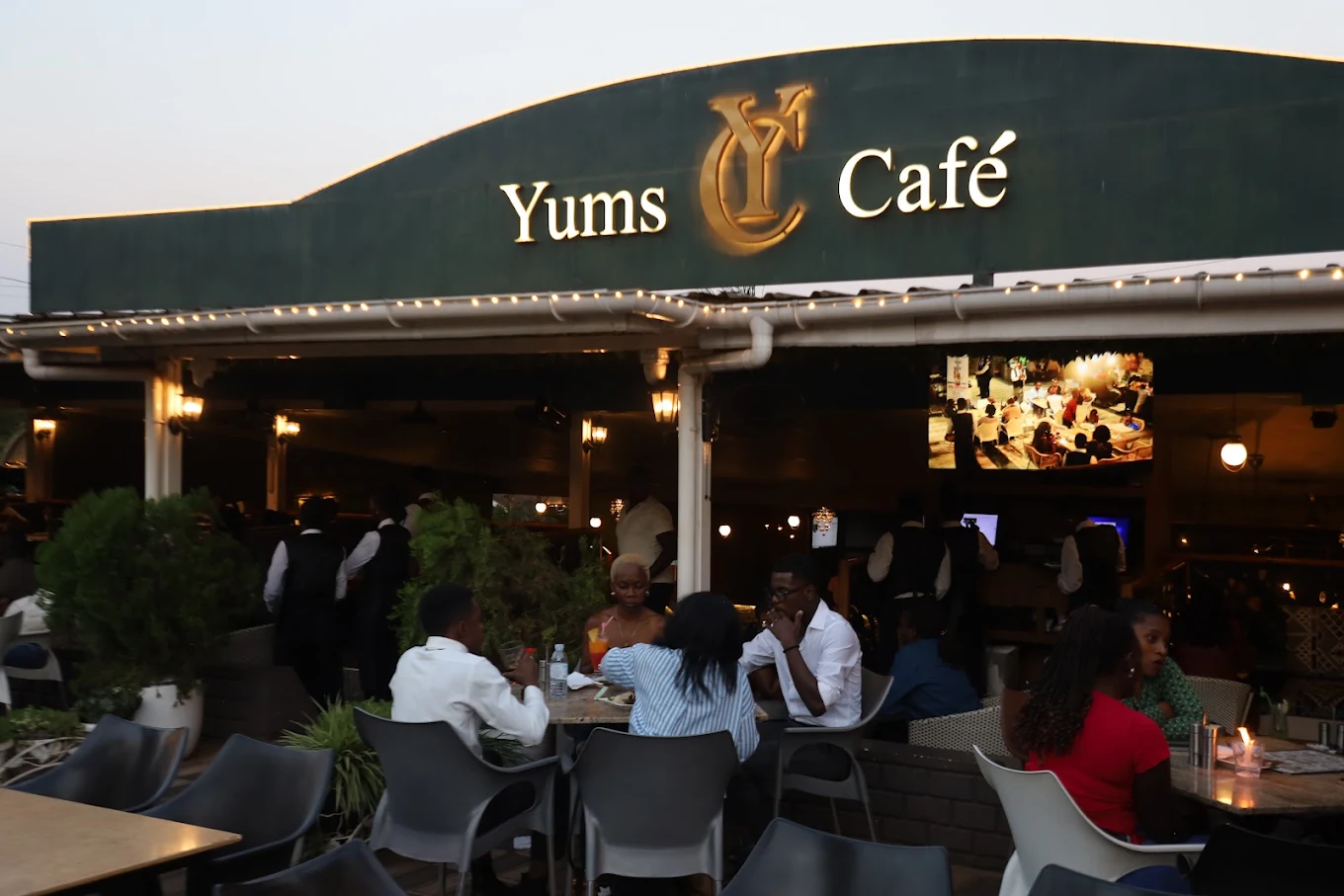 Yums cafe